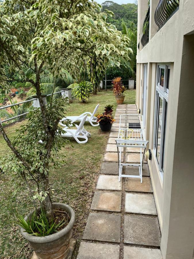 South Hill Villa Anse Royale Bagian luar foto